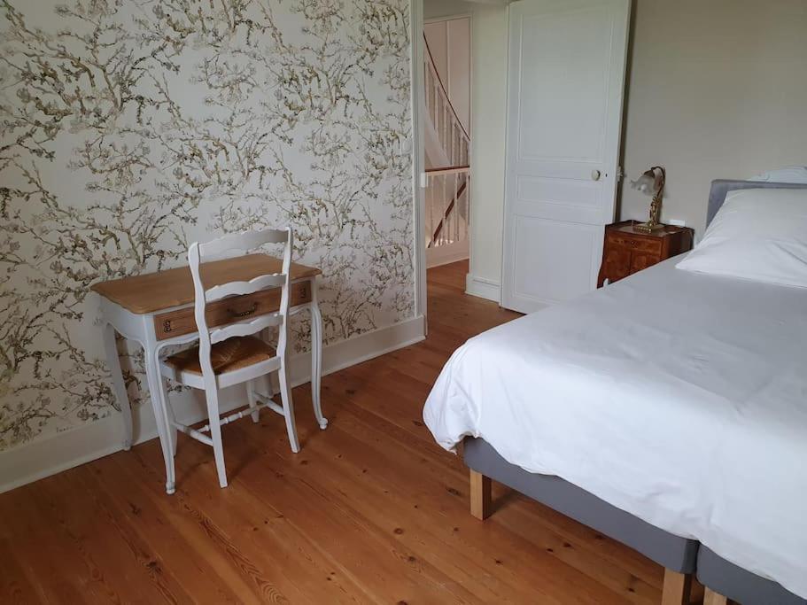 Cosy Billy - Appartement De Charme Billy (Loir-et-Cher) Exterior foto